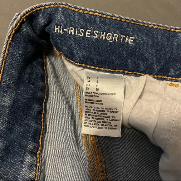 American Eagle Super StretchX Hi-Rise Shortie Denim Shorts Sz 6 - Picture 4 of 5